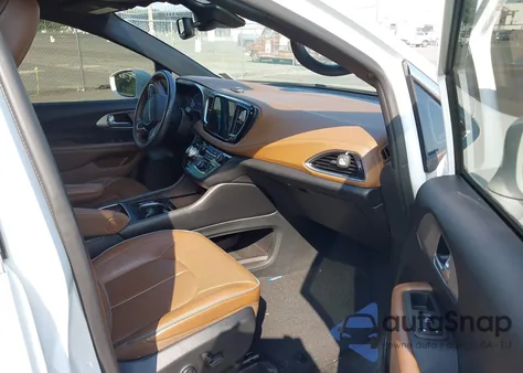 2021 Chrysler Pacifica Limited Awd из США, поврежденный, VIN 2C4RC3GG7MR595072